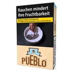 Schachtel Zigaretten Pueblo Classic. Beige Packung mit brauner Pueblo Aufschrift und hellblaues Pueblo Logo.